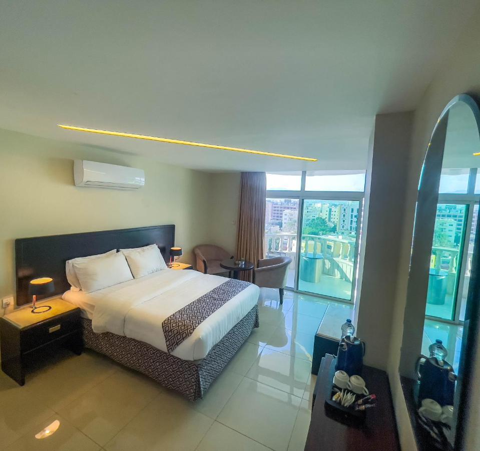Dweik Hotel 2 Акаба Екстер'єр фото